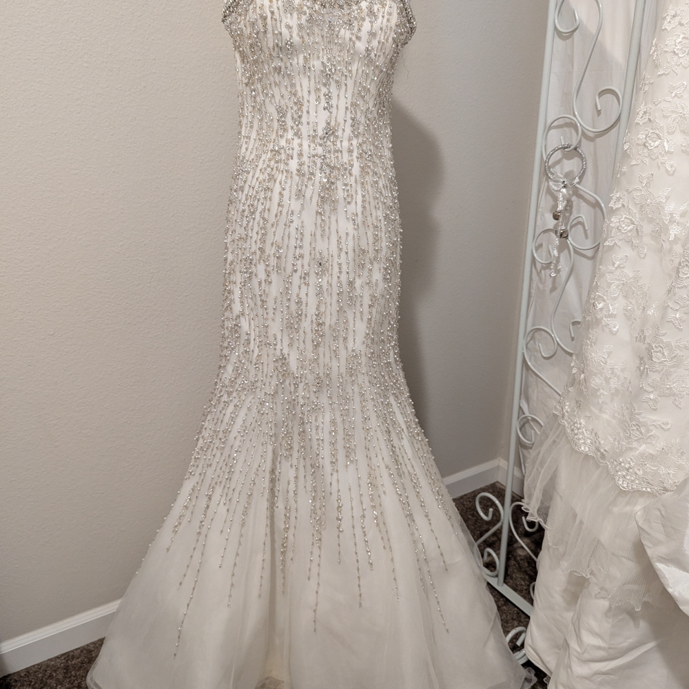 Elegant White Beaded Wedding Dress